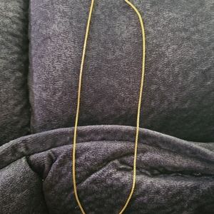18kt Gold 18" Box Chain Necklace